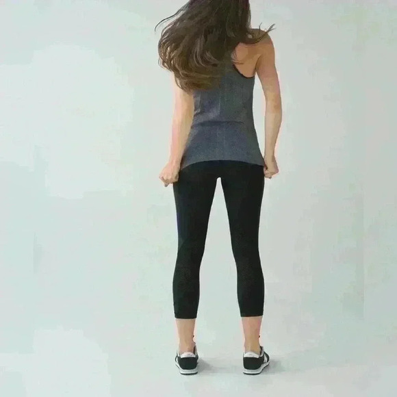 Lululemon Pace Rival Crop *22" size 2
Black - Picture 3 of 12